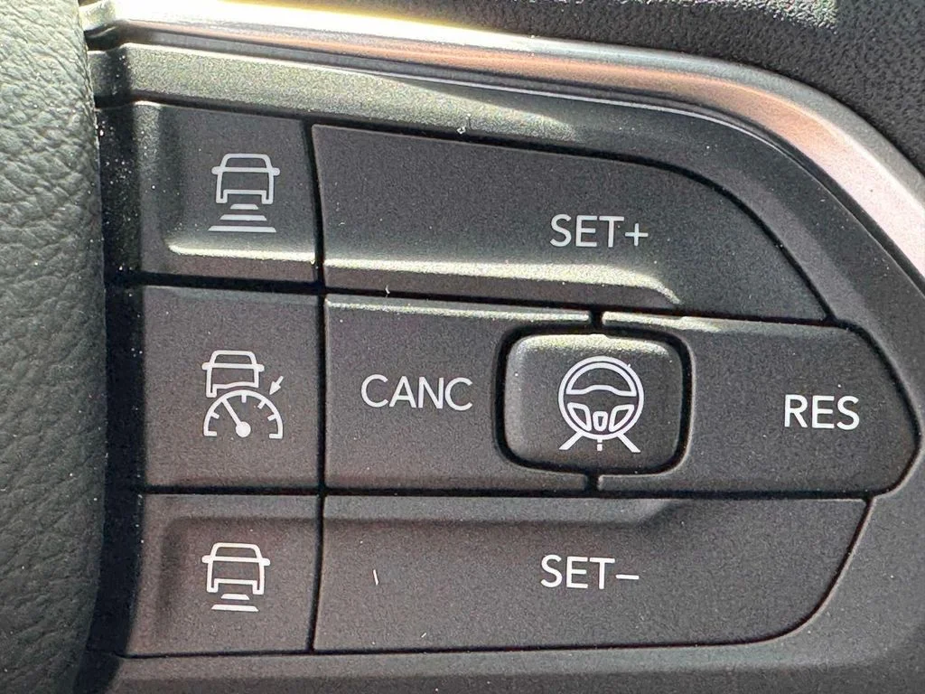New 2026 Red Jeep Altitude image 25