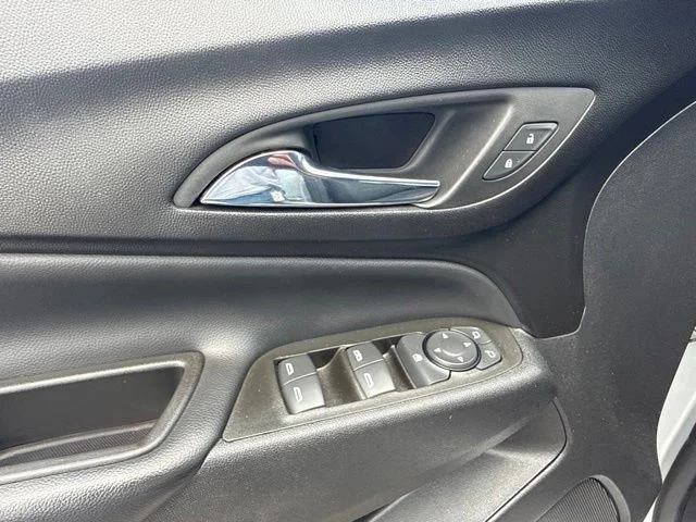 Used 2022 Silver Chevrolet LT image 29
