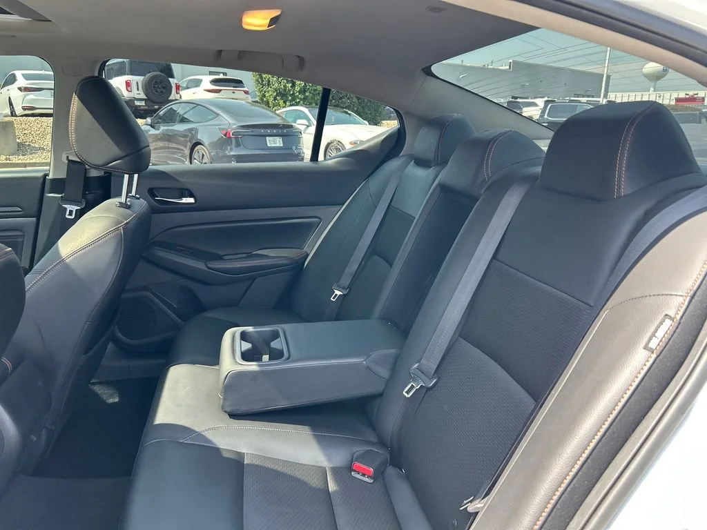 2021 Nissan Altima SR - Photo 33
