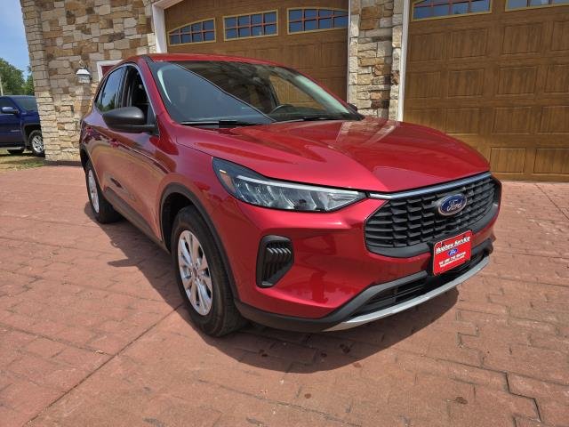 Used 2023 Red FORD ACTIVE image 1