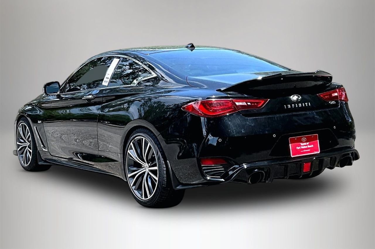 Used 2019 Black INFINITI 3.0t LUXE image 4