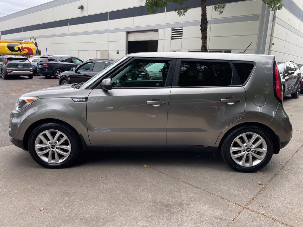 Used 2019 Titanium Gray Kia Plus image 7