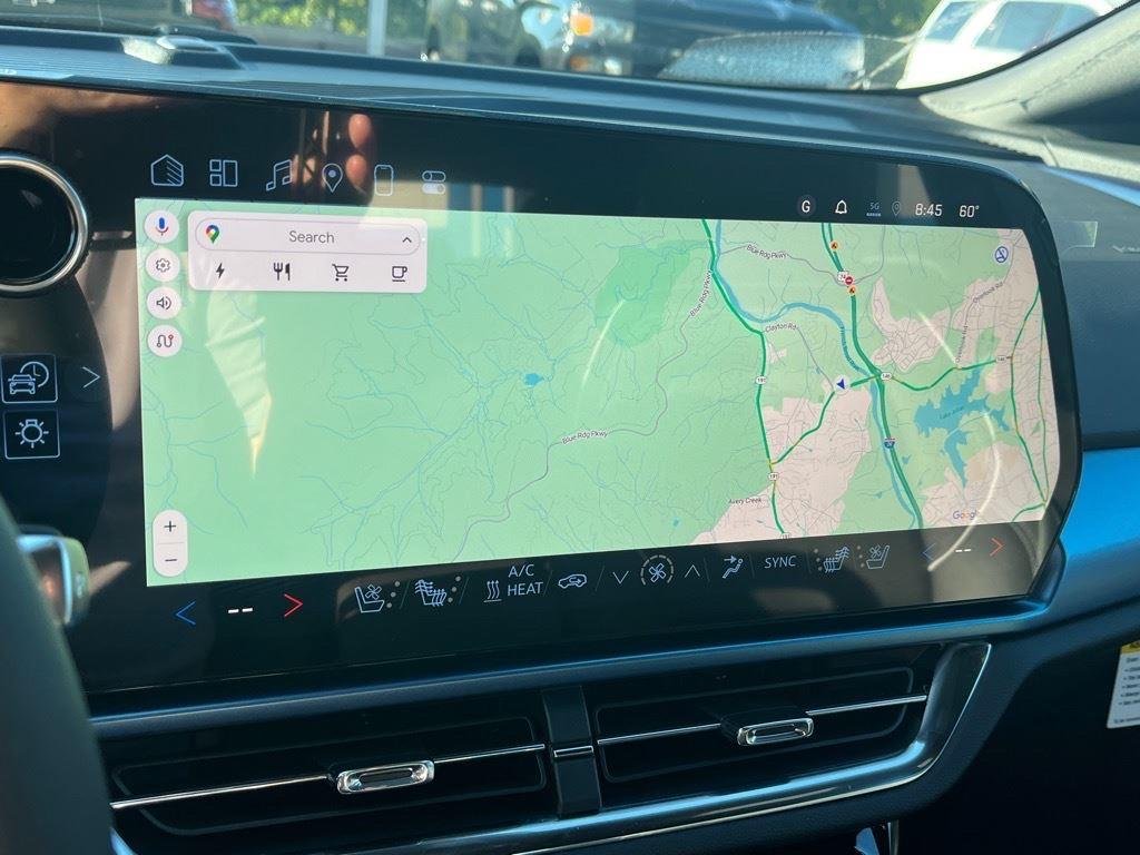 2025 Chevrolet Equinox EV 1LT - Photo 11