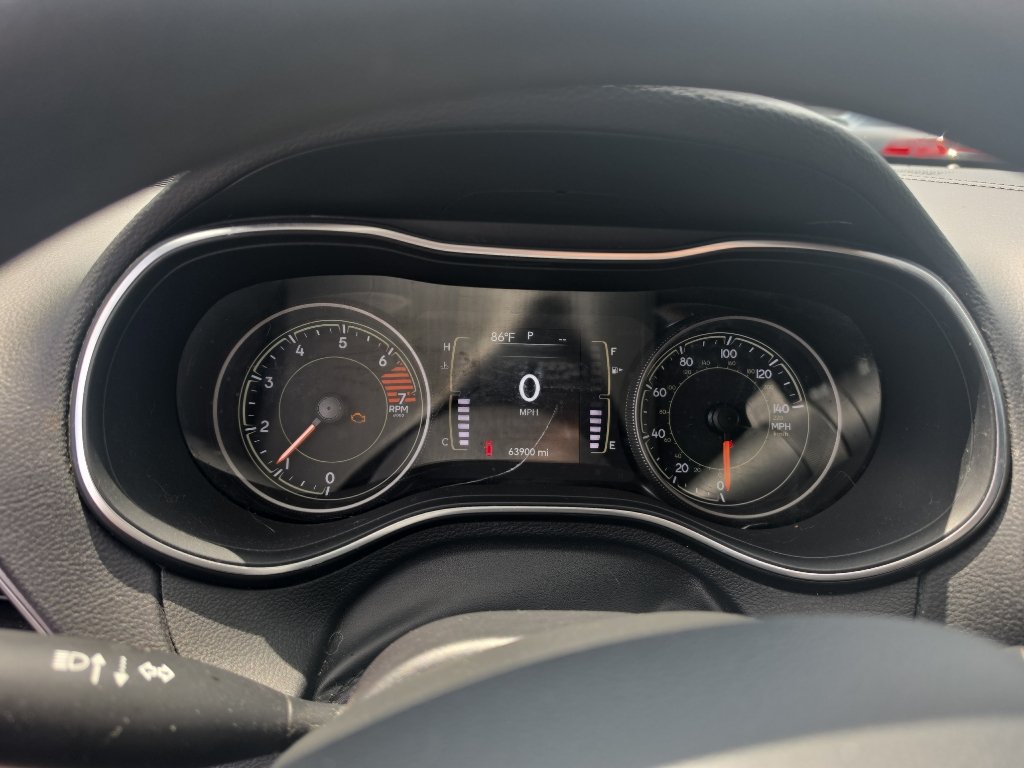 Used 2020 Slate Blue Pearlcoat Jeep Latitude image 8