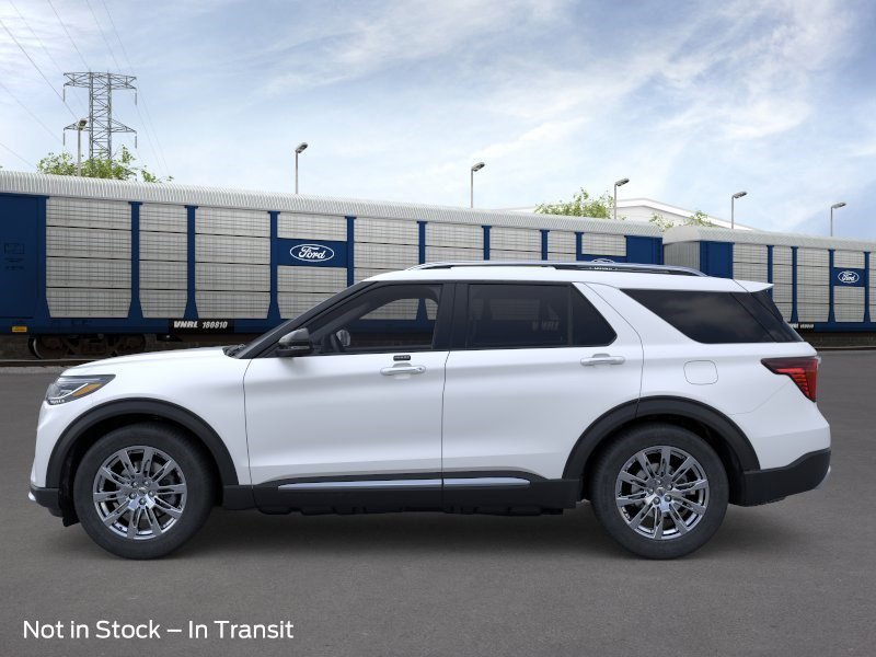 New 2026 Star White Metallic Tri-Coat Ford Platinum image 3