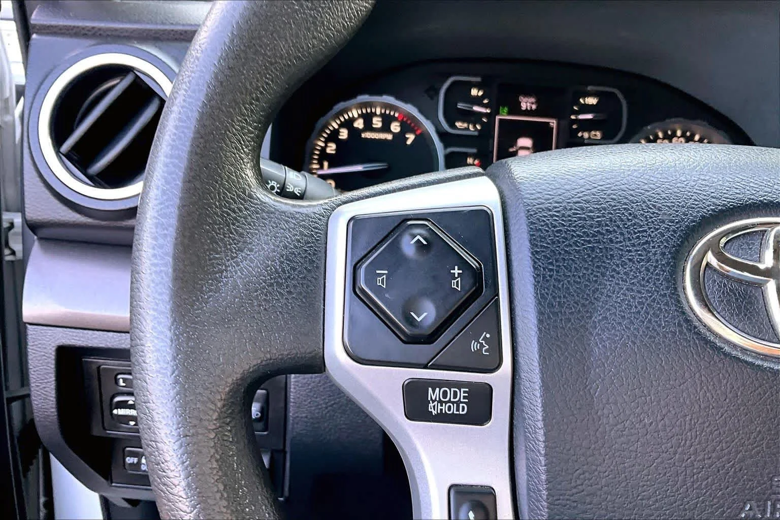 Certified Used 2020 Super White Toyota SR5 image 22