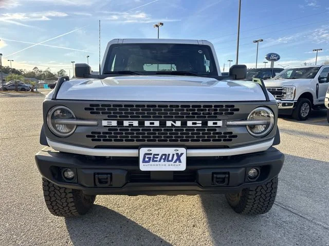 New 2025 Oxford White Ford Badlands® image 5