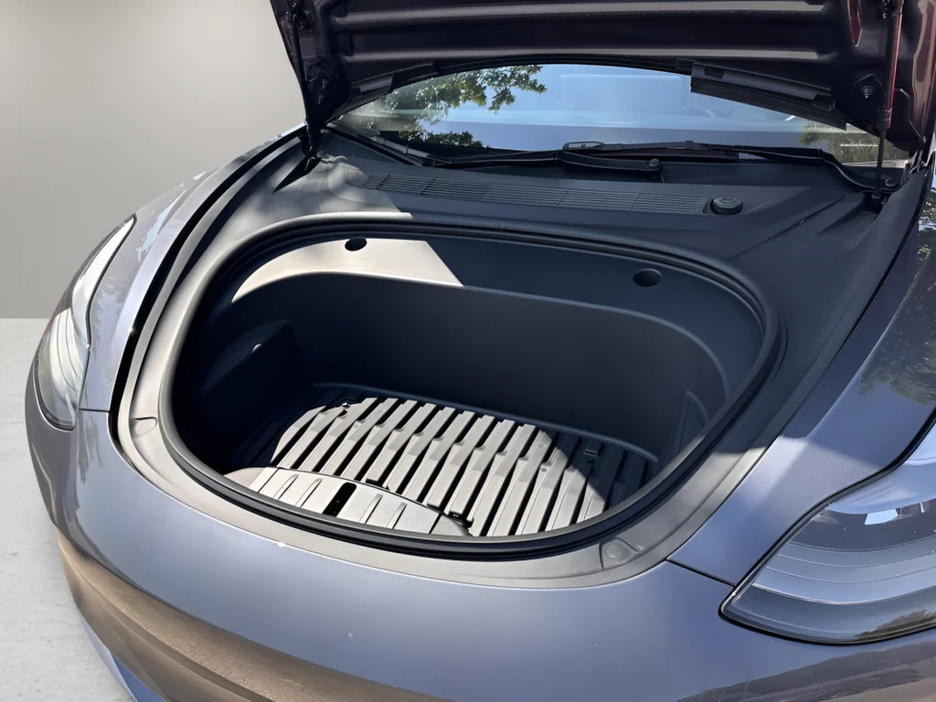 Used 2023 Gray Tesla Base image 21
