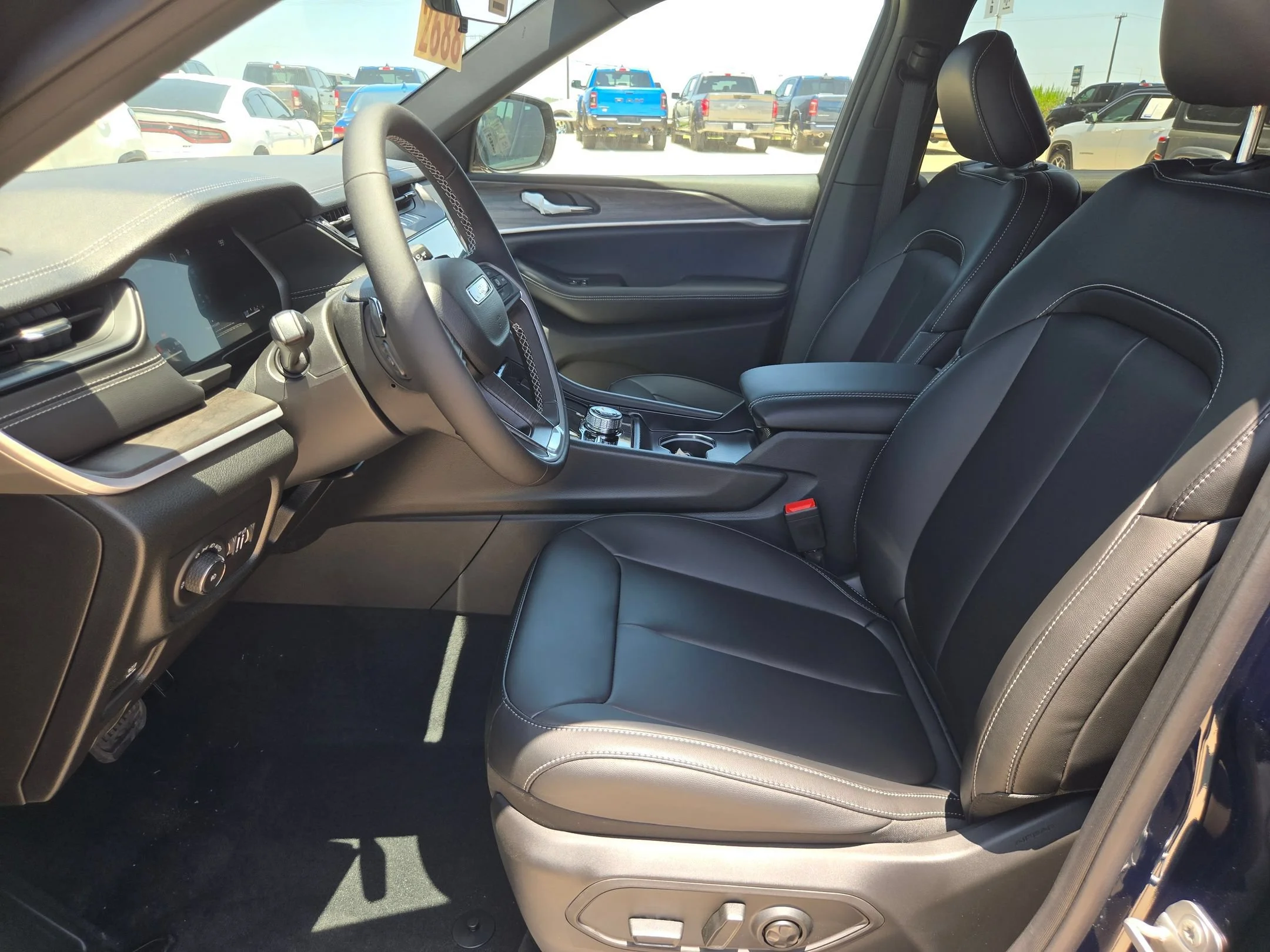 New 2026 Fathom Blue Pearlcoat Jeep Limited image 9