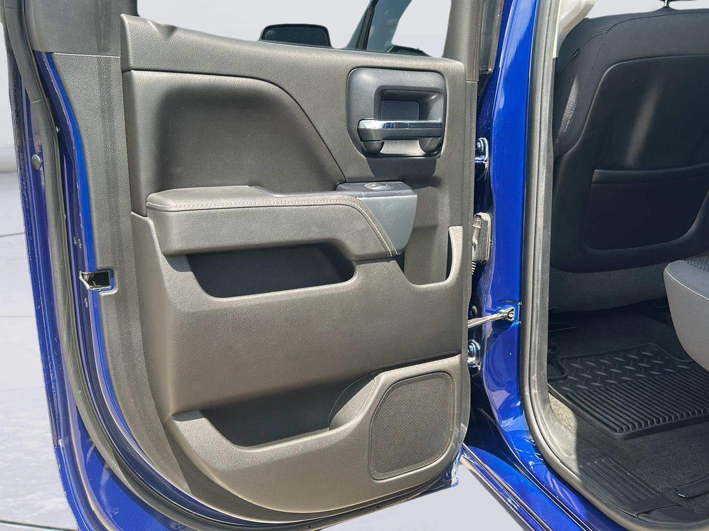 Used 2014 Blue Topaz Metallic Chevrolet LT image 18