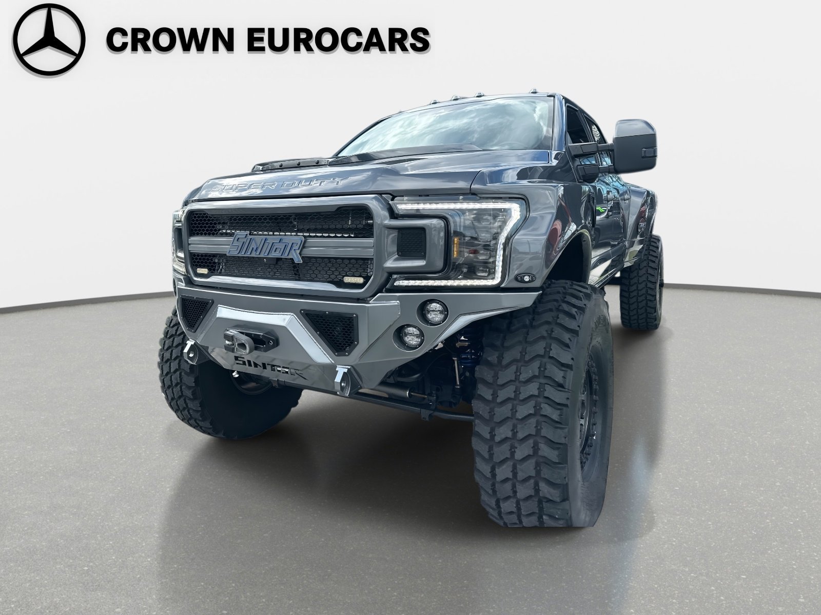 Used 2022 Gray Metallic Ford Lariat image 8