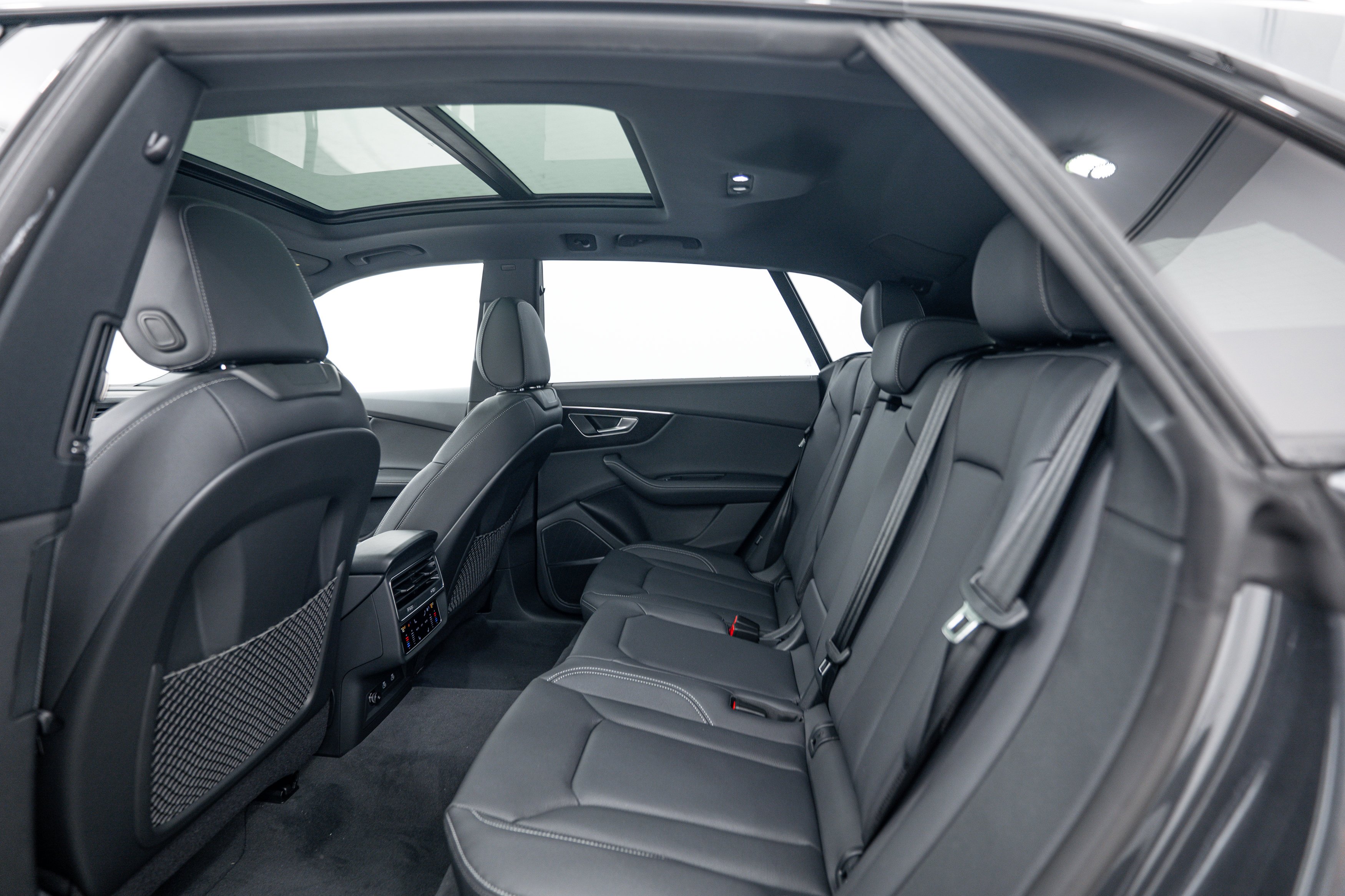 New 2026 Daytona Gray Audi Premium Plus image 17