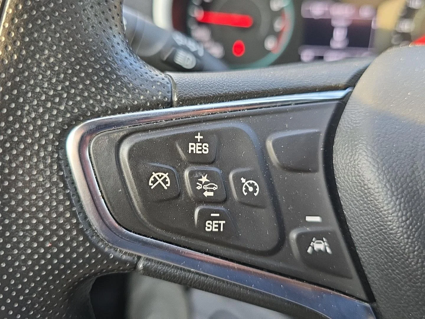 Used 2024 Mosaic Black Metallic Chevrolet LT image 13
