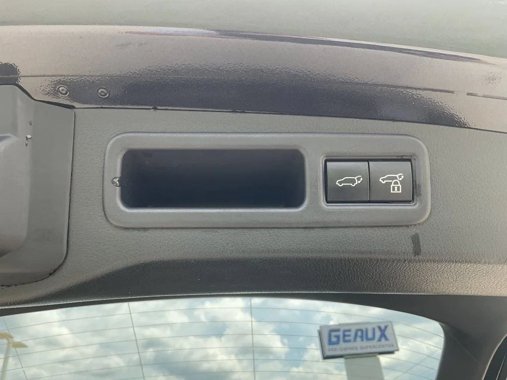 Used 2023 Black Lexus 350 Premium image 10