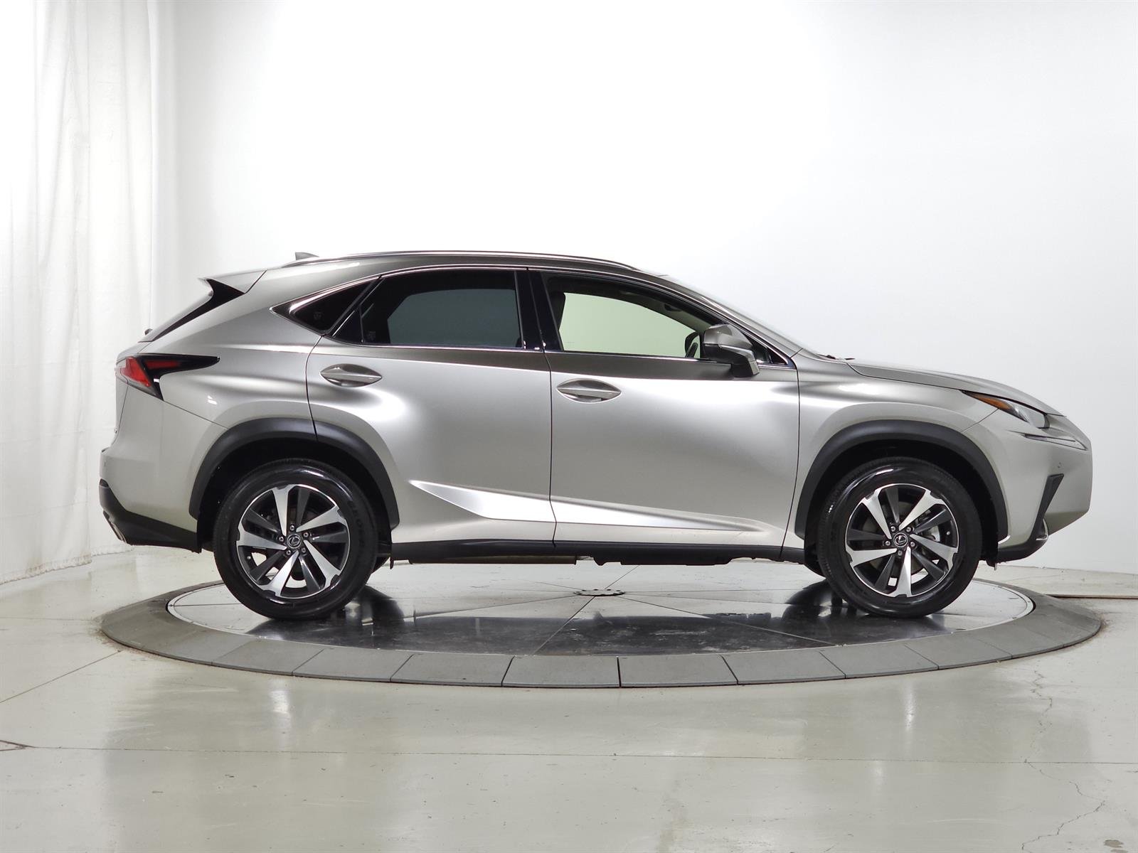 Certified Used 2020 Silver Lexus  image 11