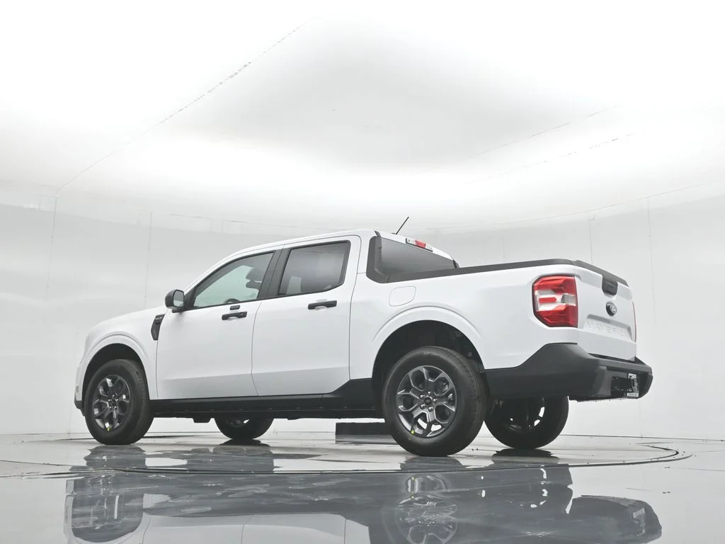 New 2026 White Ford XLT image 48