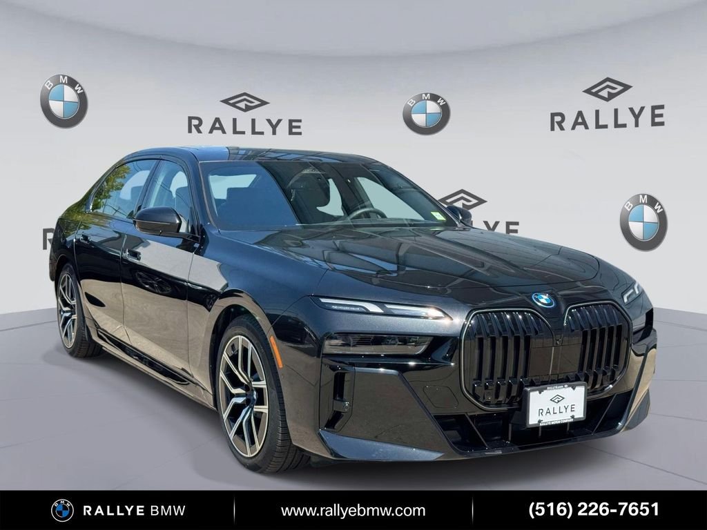 2025 BMW i7 xDrive60 Sedan's photo