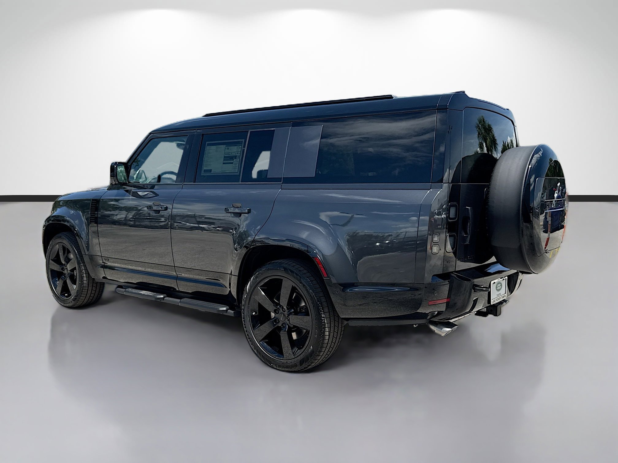 New 2026 Carpathian Grey Land Rover V8 image 3