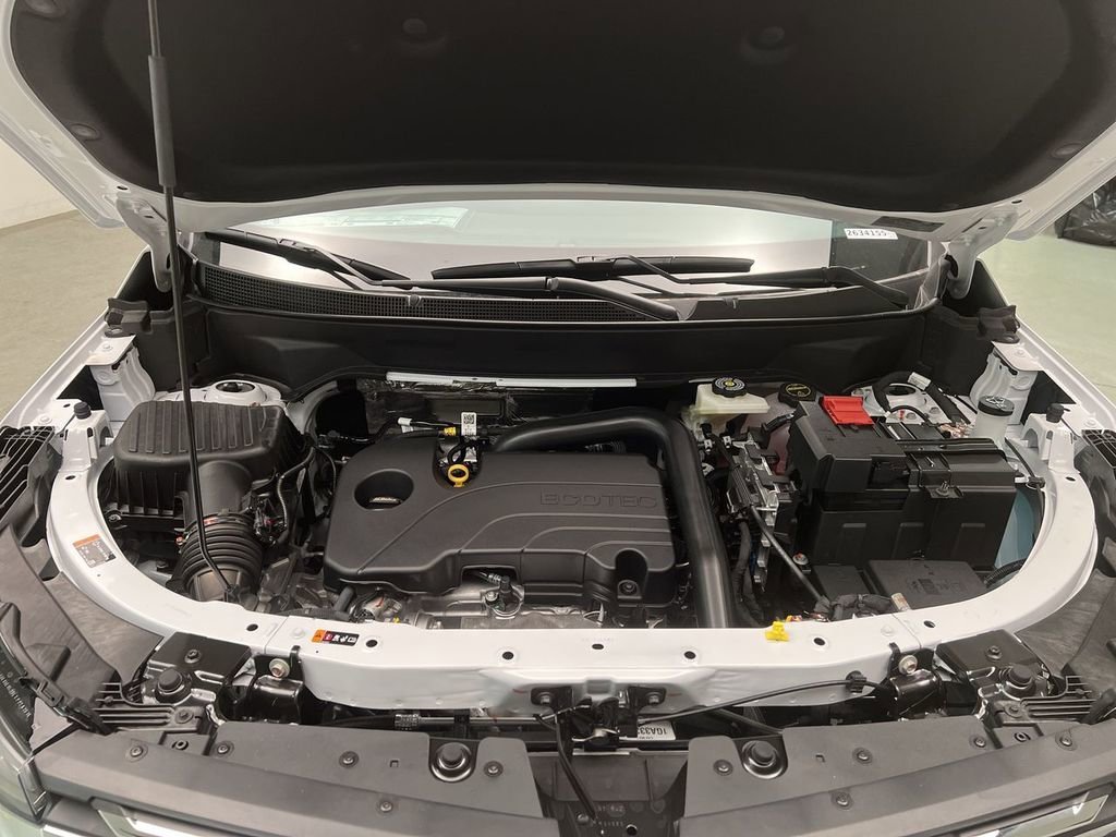 2026 Chevrolet Equinox LT - Photo 25
