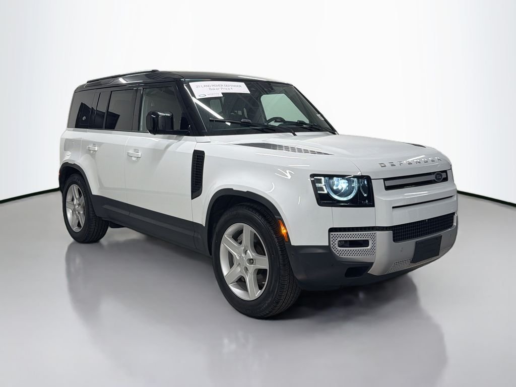 Used 2021 White Land Rover SE image 7