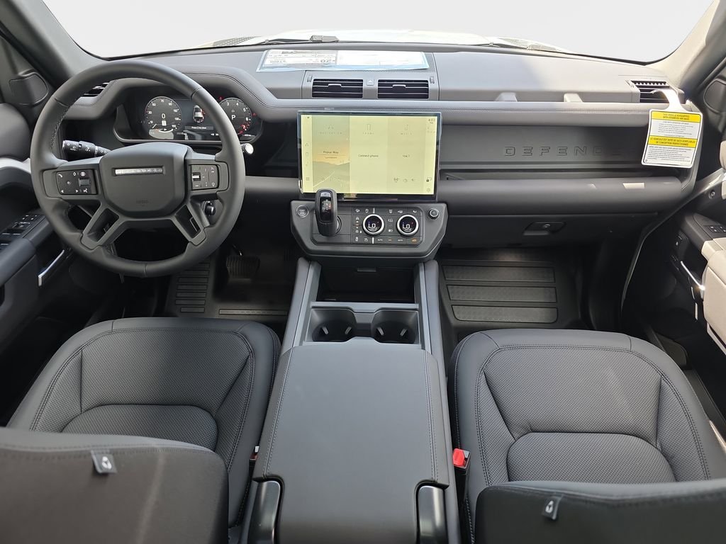 New 2026 Fuji White LAND ROVER S image 9