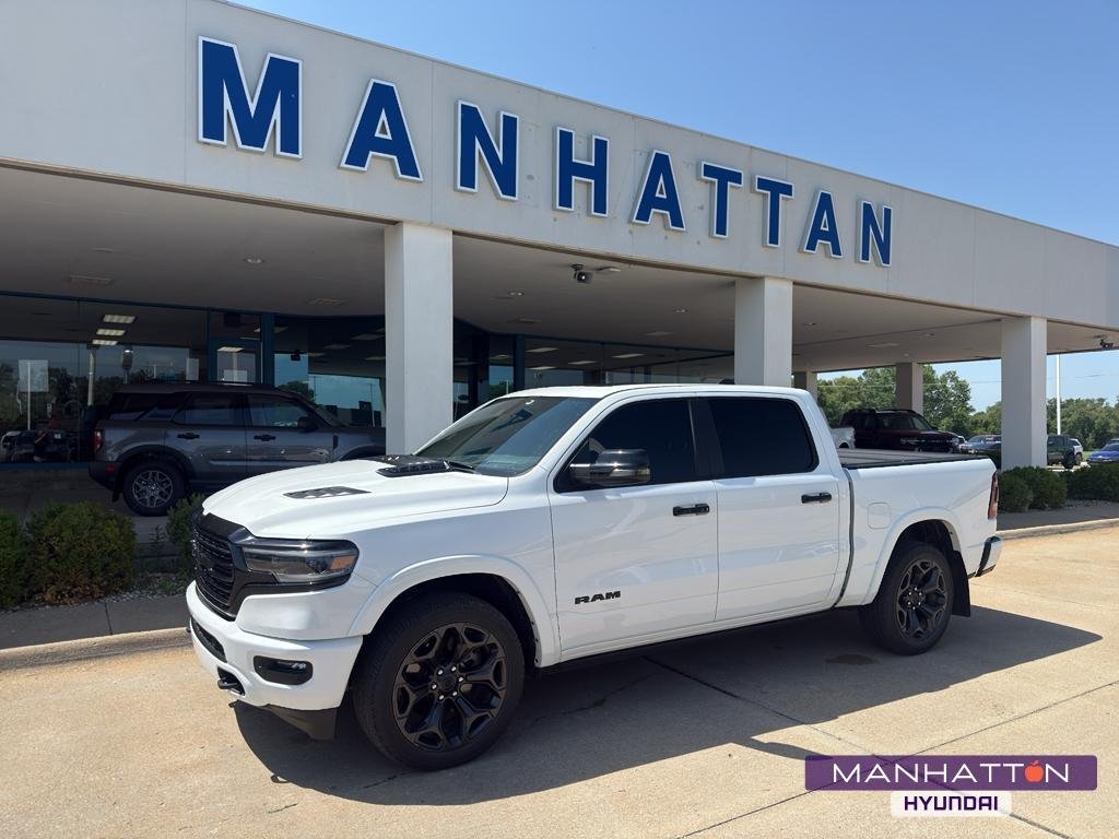 2024 RAM 1500 Limited 4x4 Crew Cab 5'7's photo