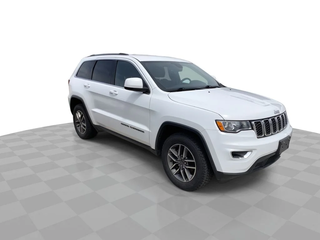 2020 Jeep Grand Cherokee Laredo E 4WD's photo
