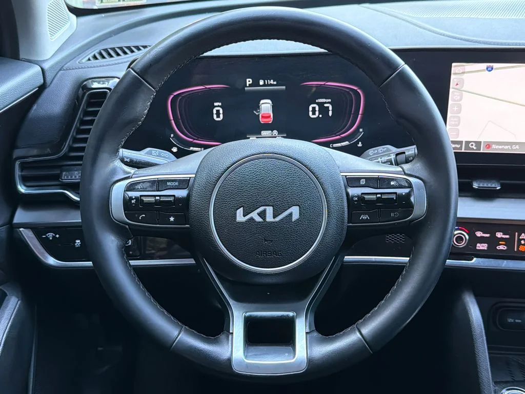 Used 2025 Black Kia EX image 23