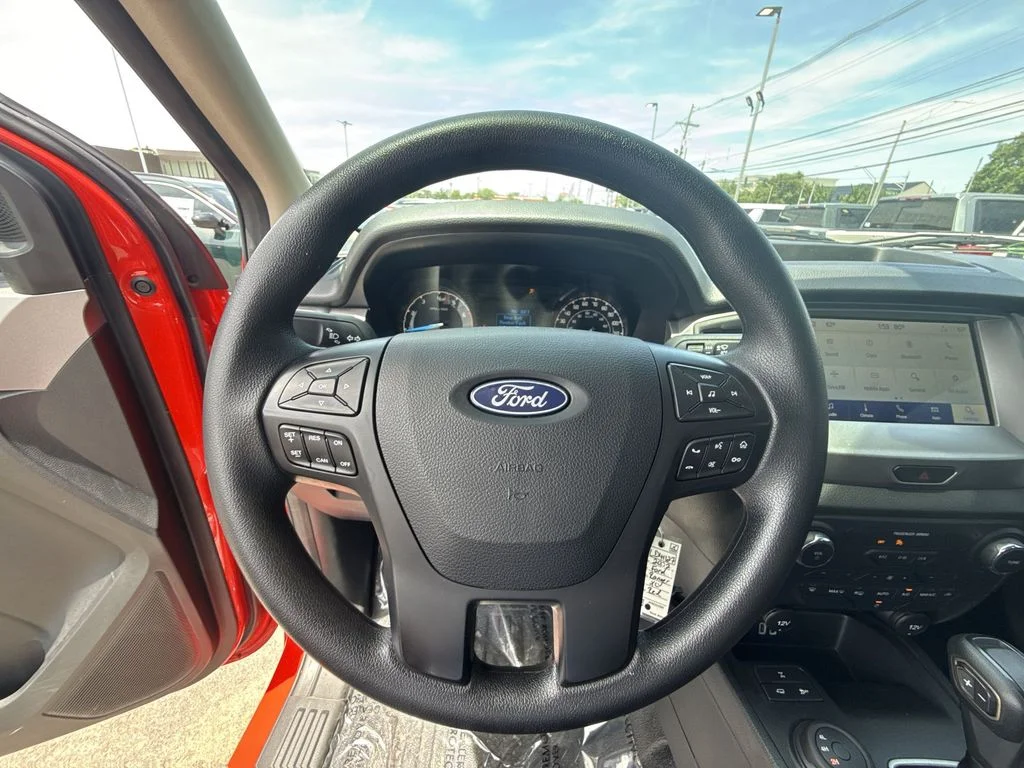 Used 2022 Red Ford XL image 14
