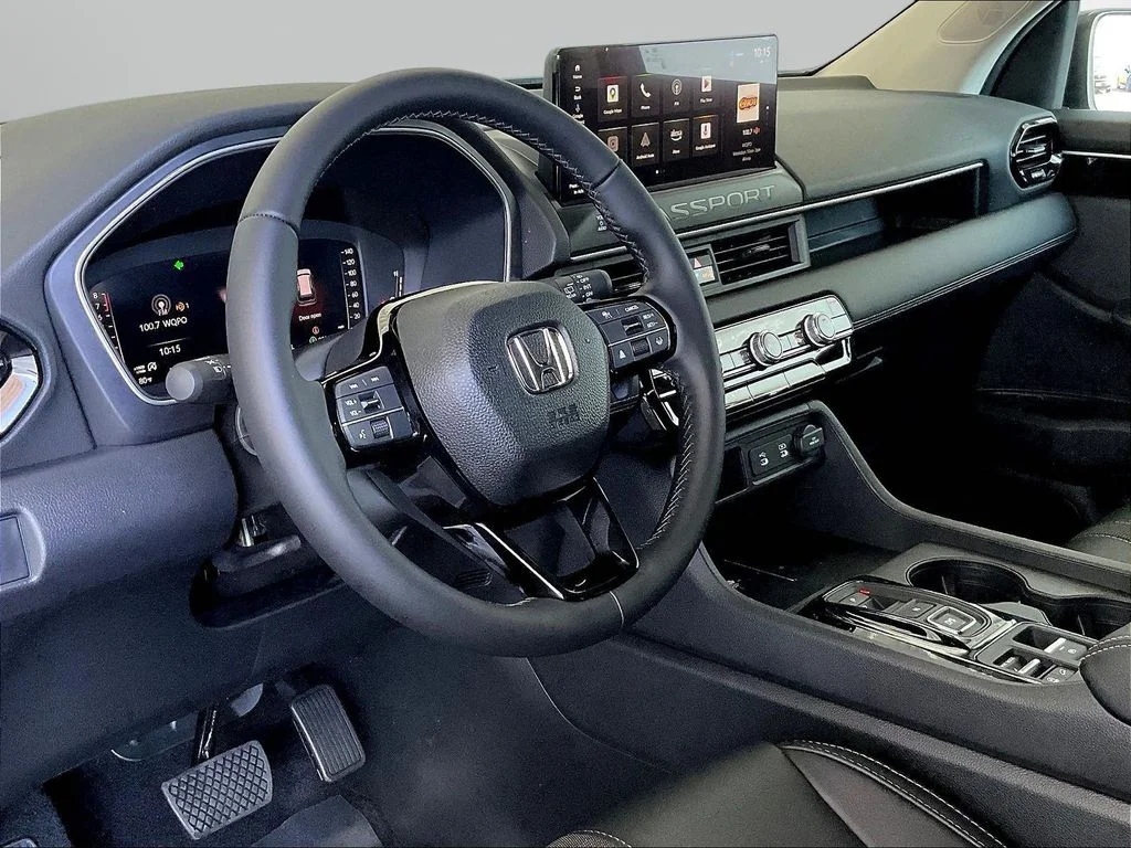 New 2026 Sonic Gray Pearl Honda RTL image 21