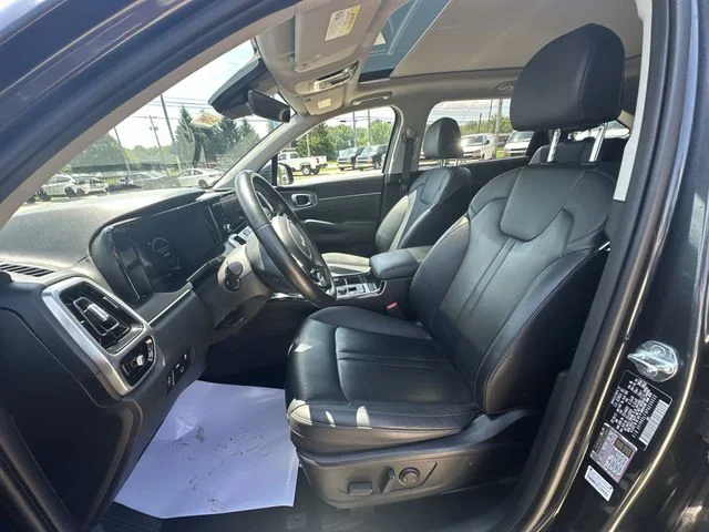 Used 2023 Gray Kia SX image 23