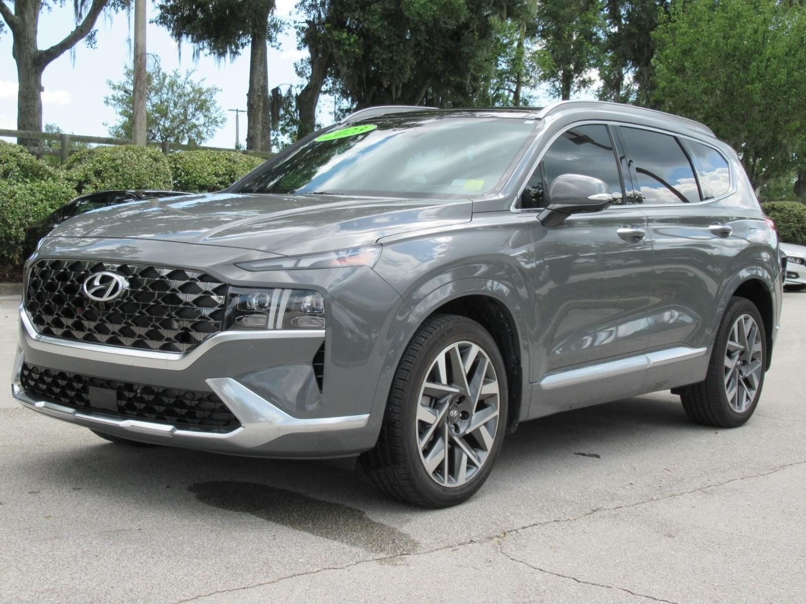 Used 2023 Gray Hyundai Calligraphy image 3
