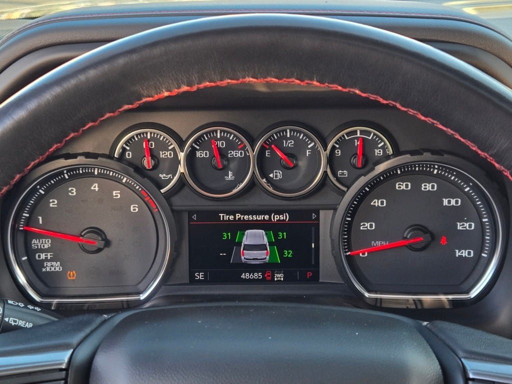 2021 Chevrolet Suburban RST - Photo 36