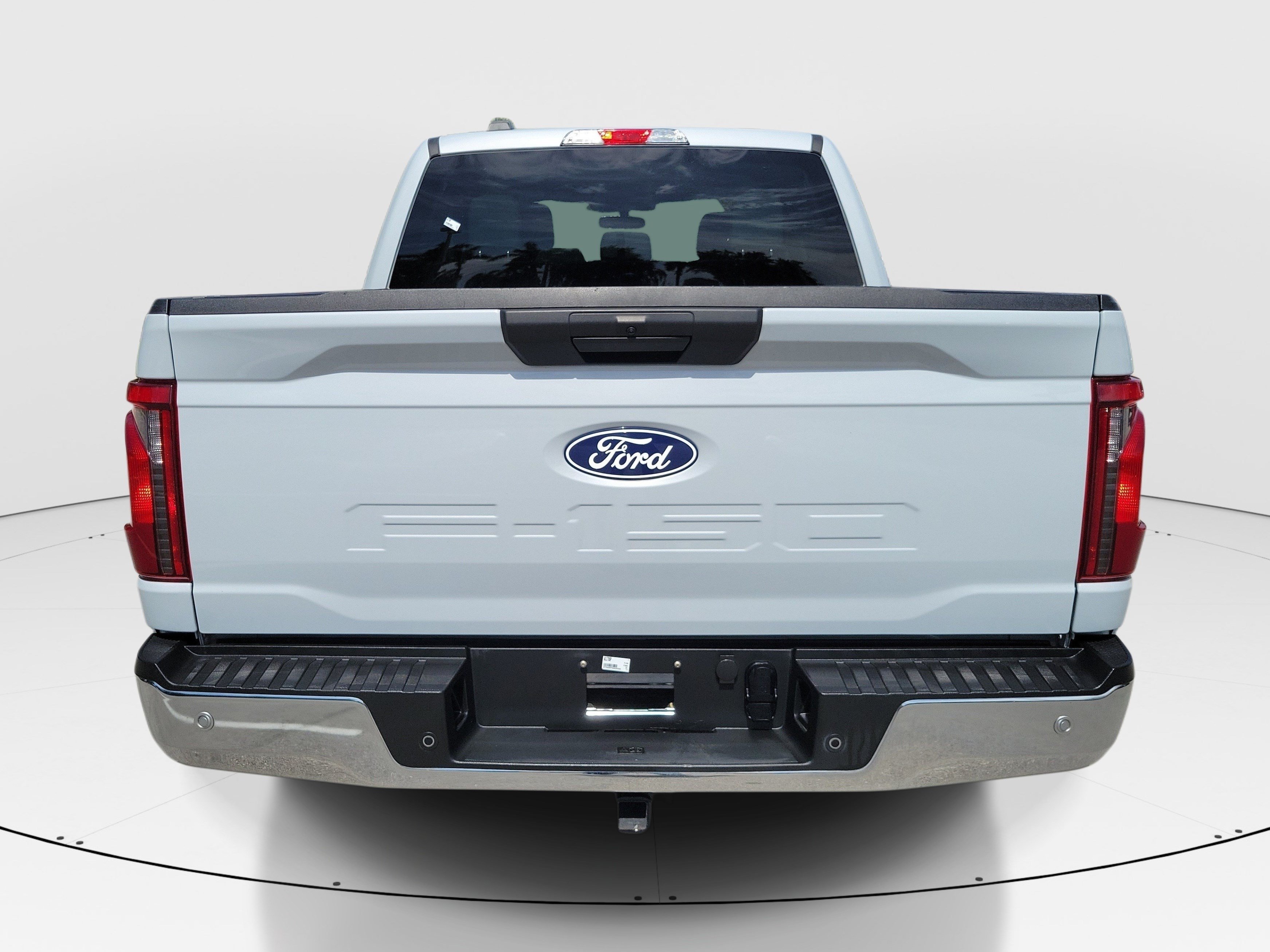 Used 2025 Agate Black Metallic Ford XLT image 6