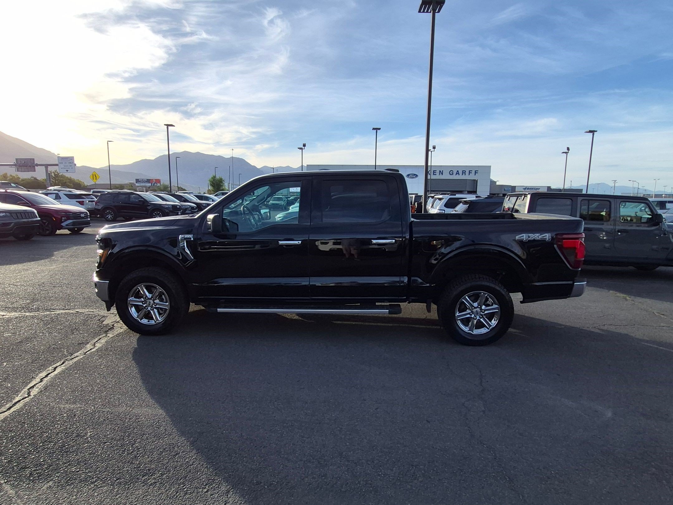 Used 2025 Black Metallic Ford XLT image 7
