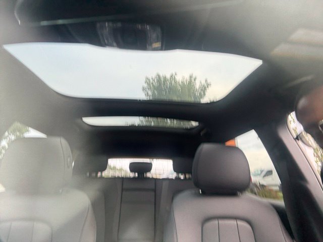 Used 2026 Night Black Mercedes-Benz GLB 250 image 18