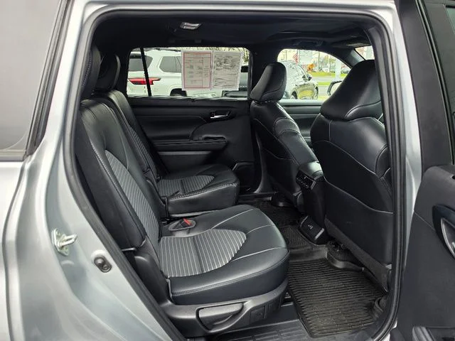 2023 Toyota Highlander XSE - Photo 14