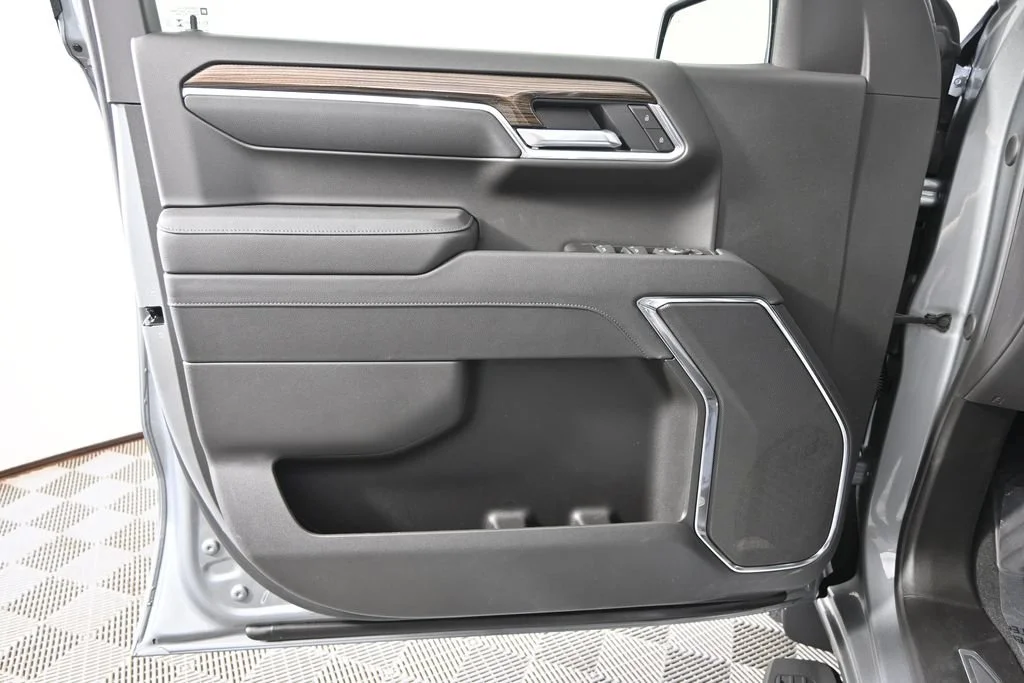 2026 Chevrolet Silverado 1500 LT - Photo 18