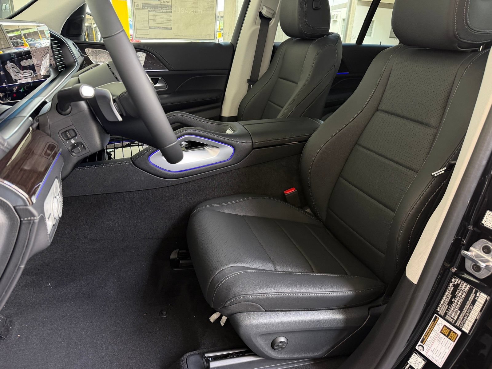 New 2026 Black Mercedes-Benz GLE 450 image 38