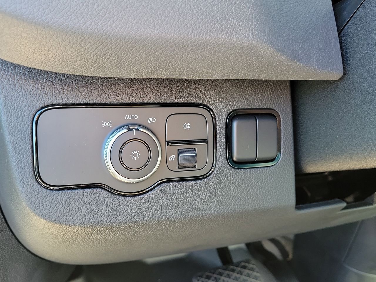 2024 Mercedes-Benz Sprinter Cab Chassis Base - Photo 17