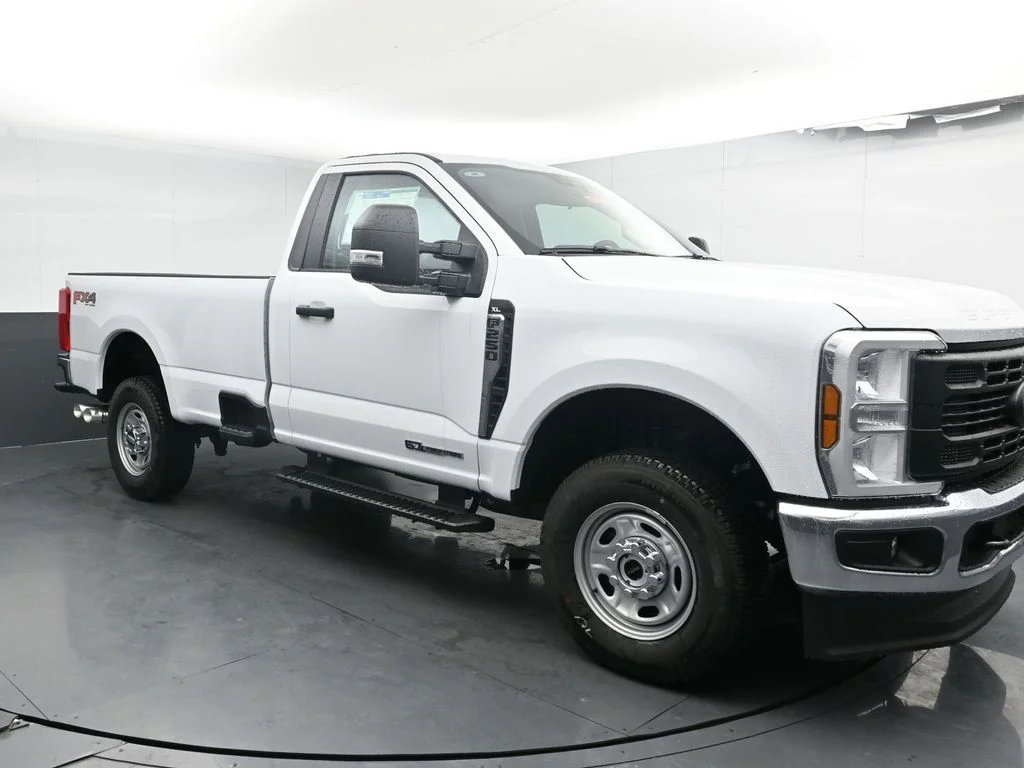 New 2026 Oxford White Ford F-250® XL image 4