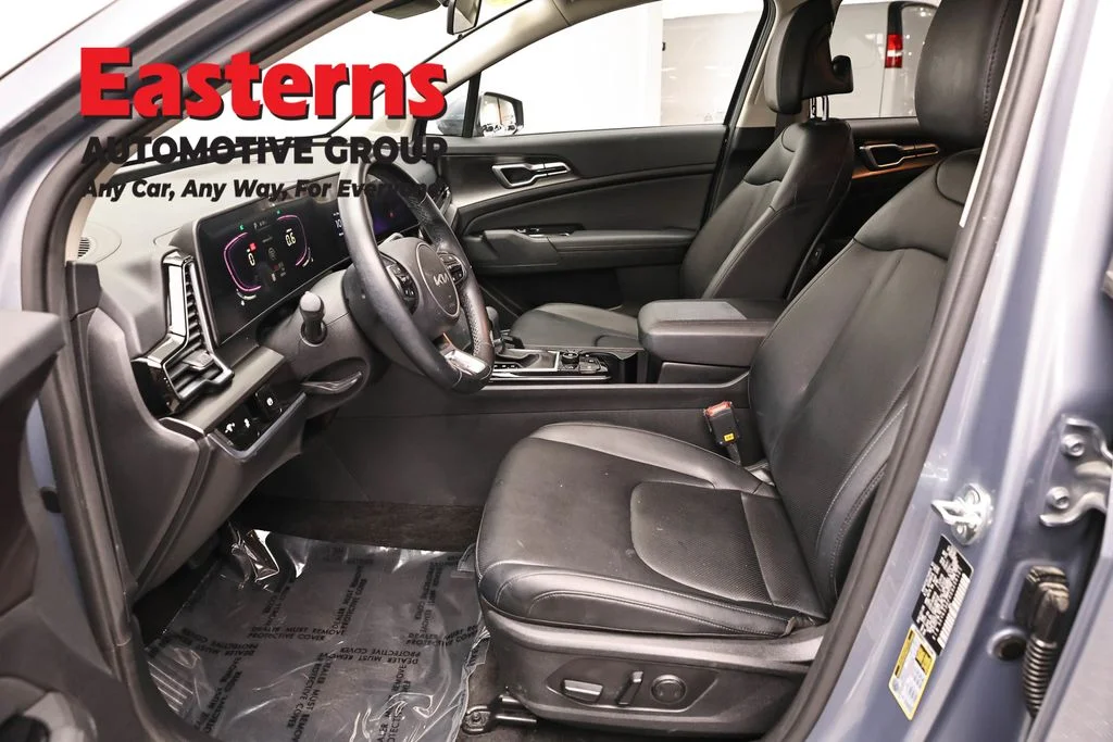 Used 2025 Silver Kia EX image 14