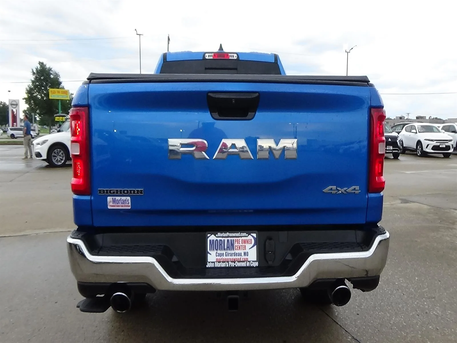 Certified Used 2025 Hydro Blue Pearl Coat (pbj) RAM Big Horn image 7