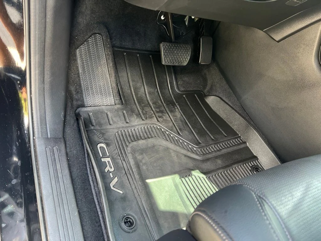 Used 2025 Black Honda EX-L image 31