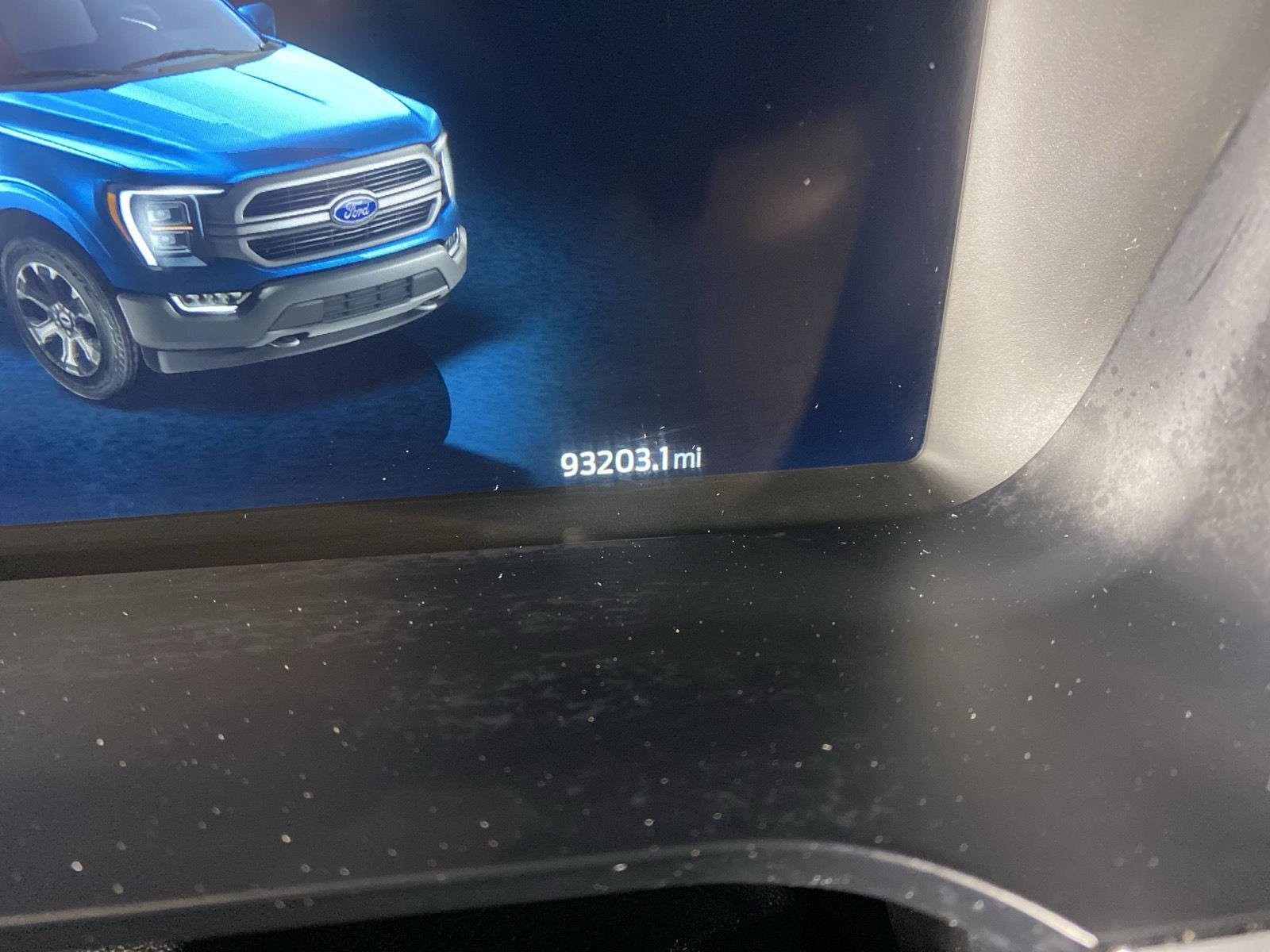 Used 2021 Smoked Quartz Metallic Tinted Clearcoat Ford Platinum image 16