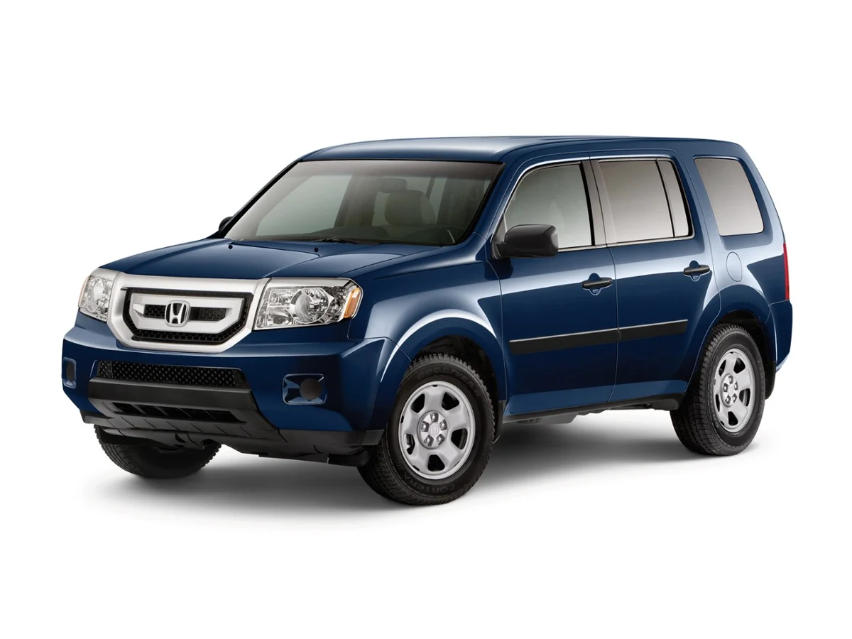Used 2010 Silver Honda LX image 1