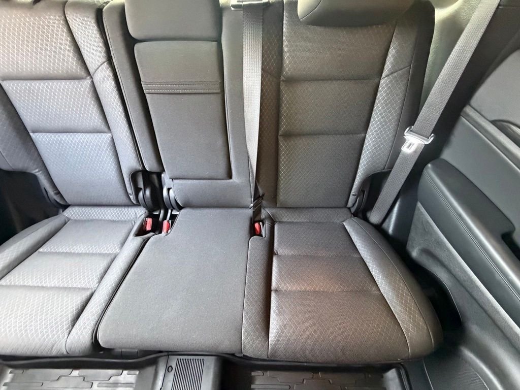 Used 2021 Billet Silver Metallic Jeep Laredo E image 15