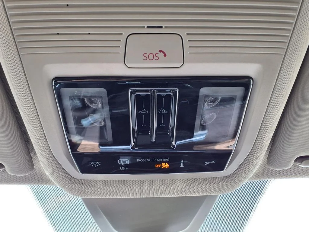 New 2026 Pure Gray Volkswagen 2.0T SEL image 19