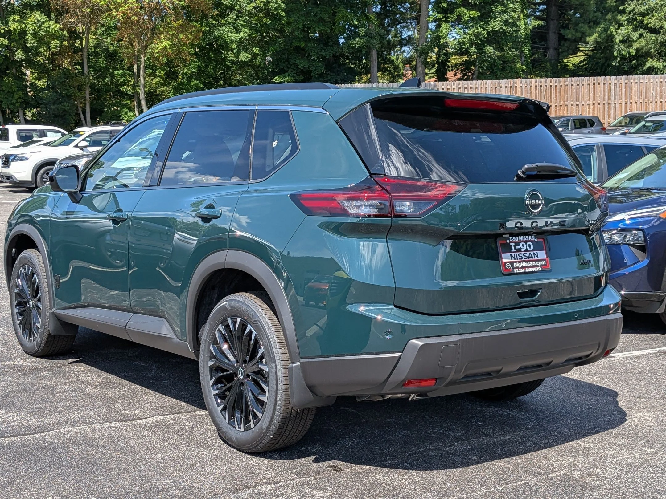 New 2026 Obsidian Nissan Dark Armor image 8
