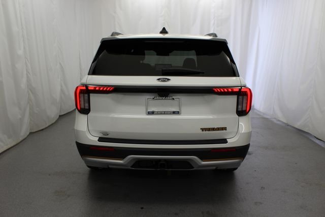 New 2026 Star White Metallic Tri-Coat Ford Tremor® image 8